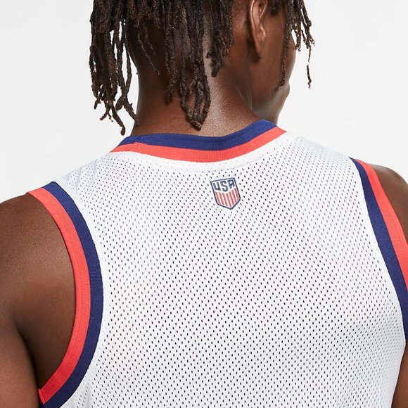 Nike USA Olympic States Soccer Basketball Jersey - Picture 5 of 8